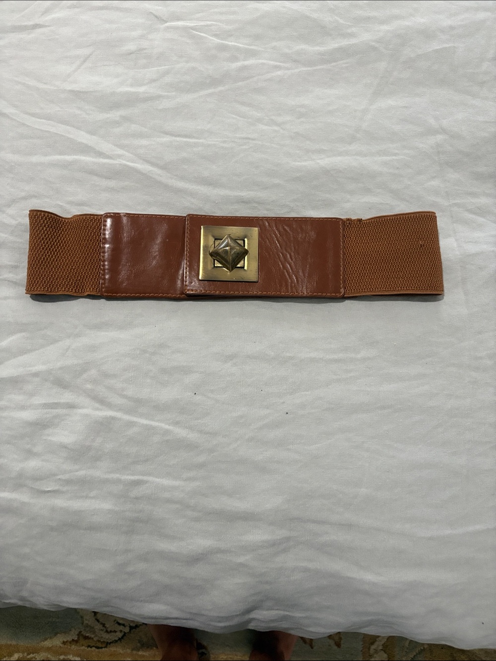 Tan Elastic Waist Belt with Gold-Tone Decorative Buckle